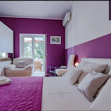 Touch Apartman *